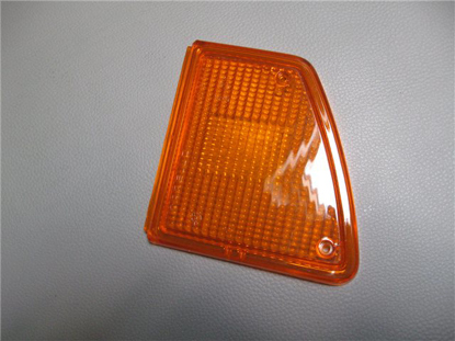 Picture of lens turn signal, tail light, orange, right