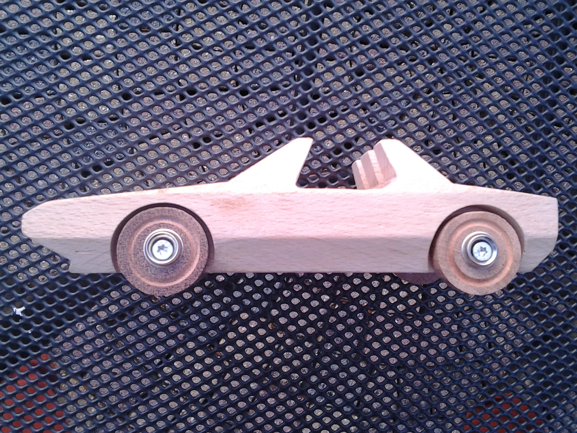 Picture of X 1/9 model car in WOOD